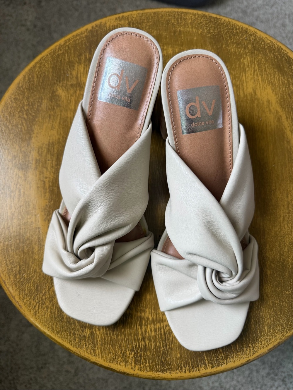 Dolce Vita Cream Twisted Knot Slide Sandals